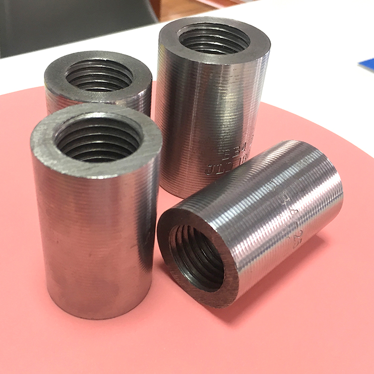 钢筋直螺纹套筒.jpg
