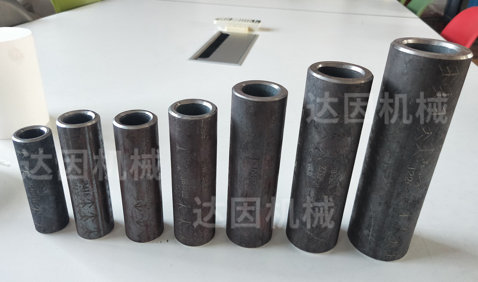 2504101744276138380040.jpg 冷挤压套筒1.jpg